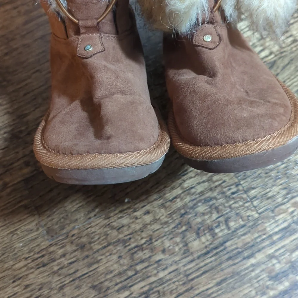 🌸 MK Michael Kors Brown Faux Fur Trim Faux Suede Lace Front Boot Little Girl 13